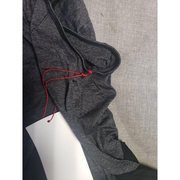 NWT Rezeloot workout top with slit back in Medium - Picture 9 of 10